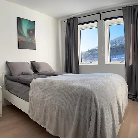 Apartment Bright Near The Castle Free Parking Comfort & Elegance