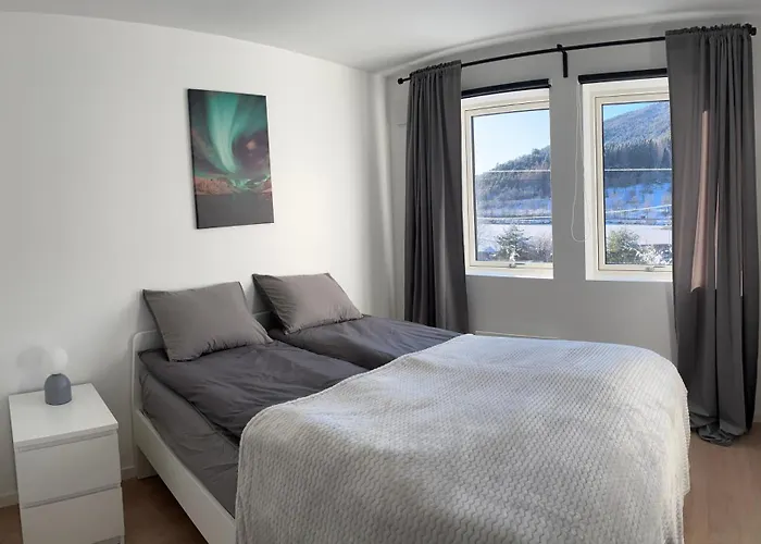 Bright Near The Castle Free Parking Comfort & Elegance *